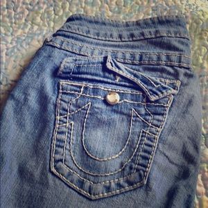 TRUE RELIGION JEANS